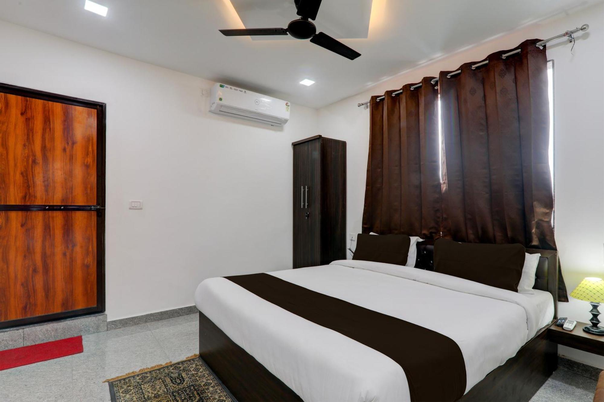 Super Hotel O Flagship Hotel Mk Palace Lucknow Buitenkant foto